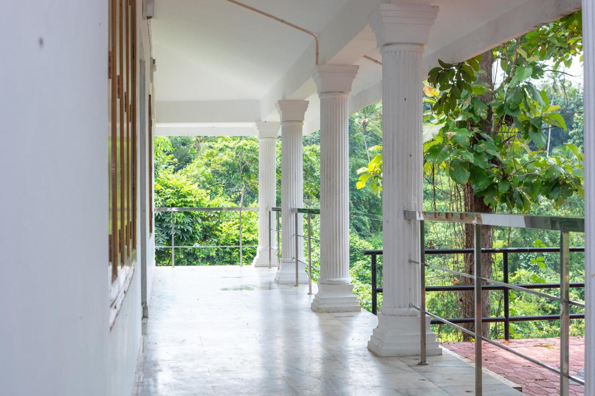 Aruvikuzhy Waterfalls Villa Kozhancheri Eksteriør billede