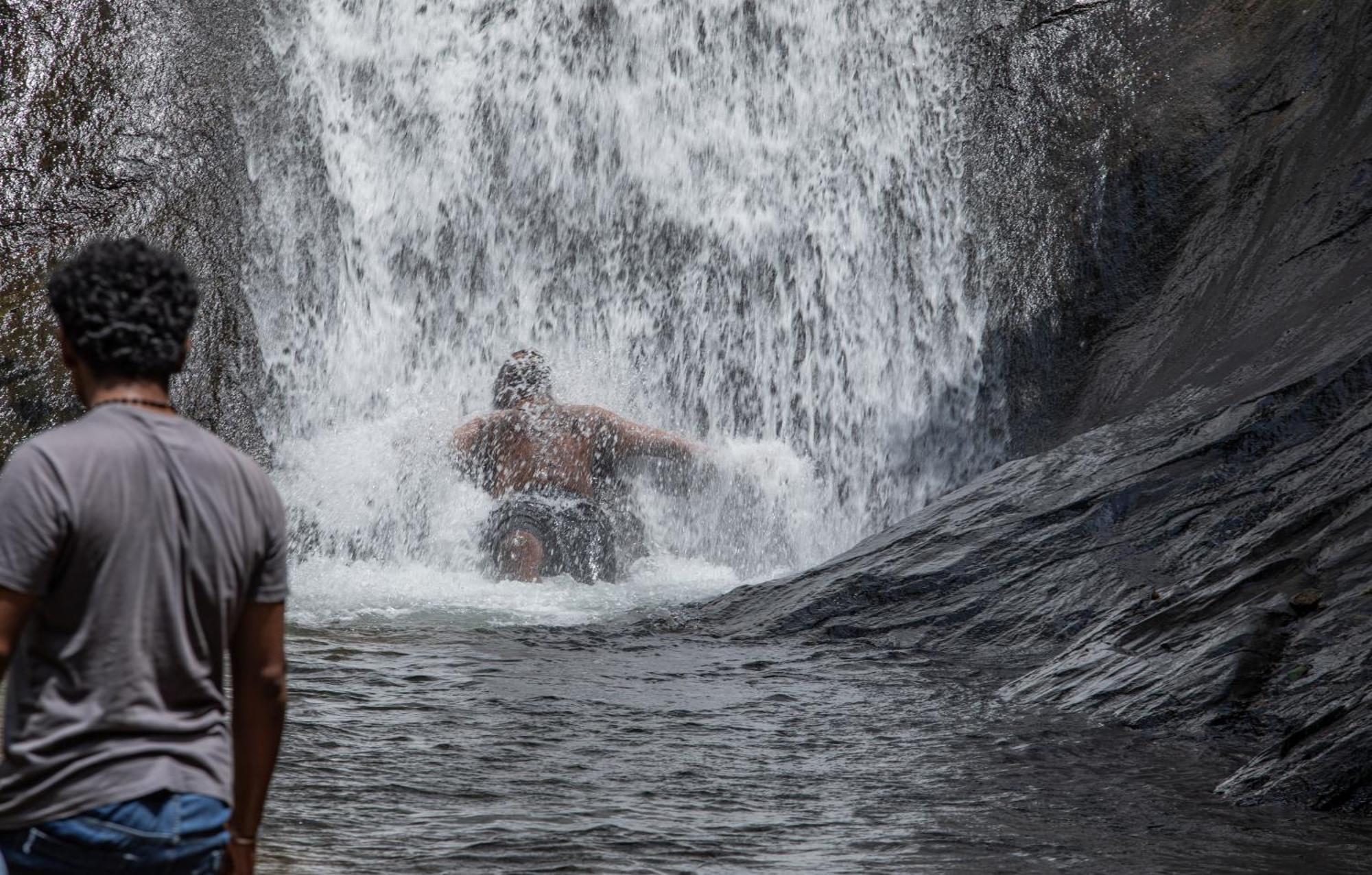 Aruvikuzhy Waterfalls Villa Kozhancheri Eksteriør billede