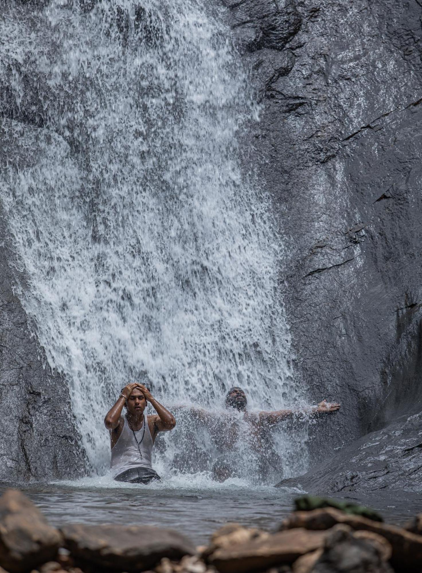Aruvikuzhy Waterfalls Villa Kozhancheri Eksteriør billede
